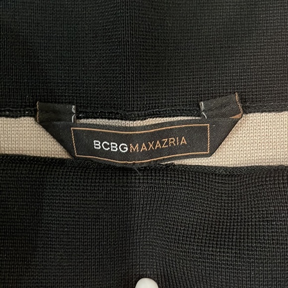 BCBGeneration | Colorblock Striped Bodycon Pencil Skirt | Black & Nude | Medium - Picture 4 of 5